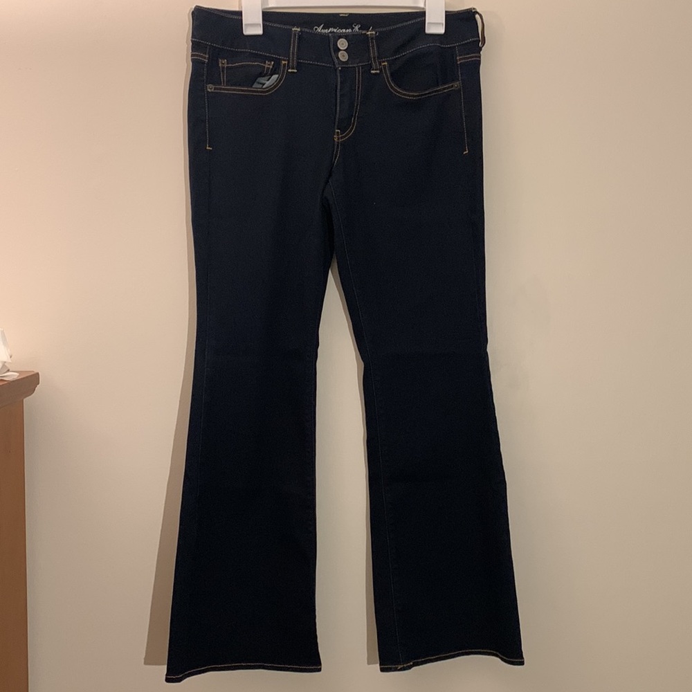 American Eagle sz 10 short bootcut flare jeans dark wash